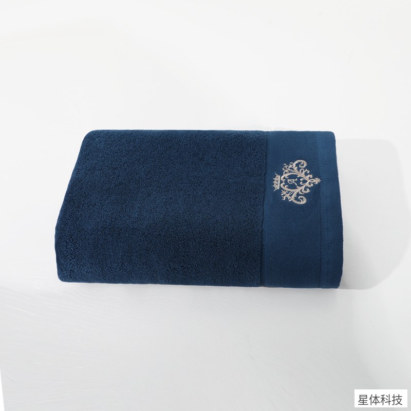 纯棉刺绣浴巾 70×140厘米 500克 皇冠绣花浴巾 全棉大浴巾 家用洗澡巾 吸水浴巾 宿舍浴巾 蓝色图片3